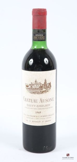 null 1 bouteille	Château AUSONE	St Emilion 1er GCC	1969
	"Réserve Nicolas". Et. tachée....