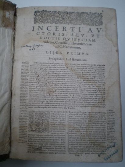 null CICERON Marcus Tullius. Familiarum epistolarum Libri XVI...

Paris, 1557, relié...