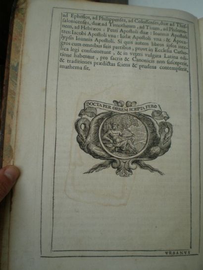 null Biblia sacra Vulgatae editionis Sixte V, pont. Max. Iussu.

Lyon, Bourgeat,...
