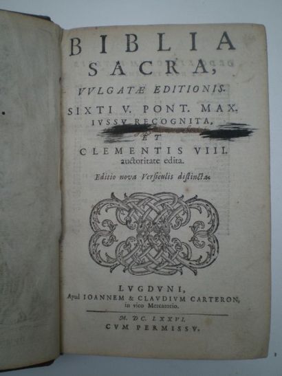 null BIBLIA SACRA.

Lyon, Carteron, 1676, relié plein veau, coiffe supérieure manquante,...