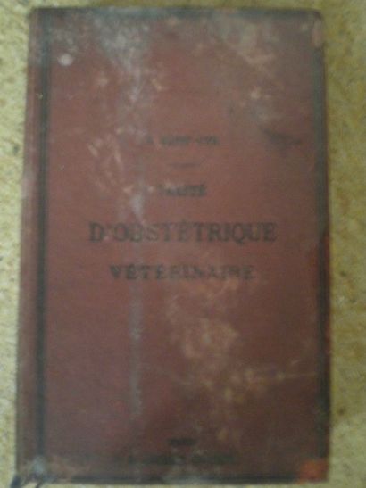 null SAINT CYR (E.). Traité d’obstétrique vétérinaire.

Paris, Asselin, 1875, relié...
