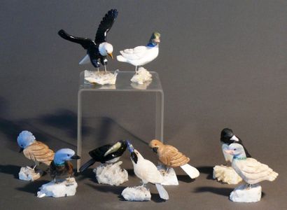 null Lot de neuf oiseaux sculptés en diverses pierres du Pérou 