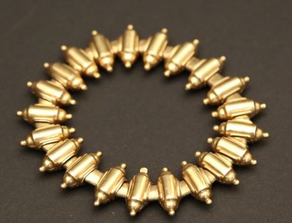 null Bracelet à cylindre en métal

Poids 12,72 g - Long. : 21,21 cm