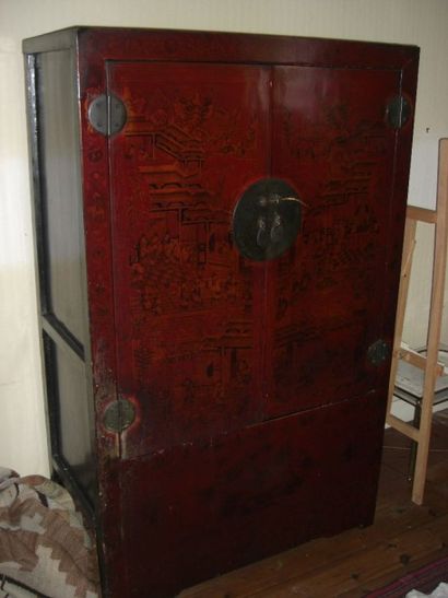null Armoire laquée
