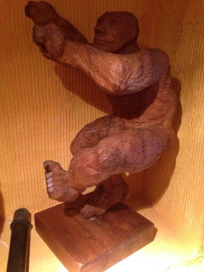 null 
LEJEUNE Sylvie (né en 1953)

Sculpture en bois    

Homme poussant un mur 

Biographie:

Prix...