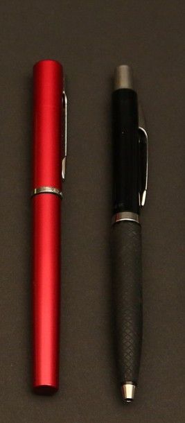 null WATERMAN et PARKER, deux stylos