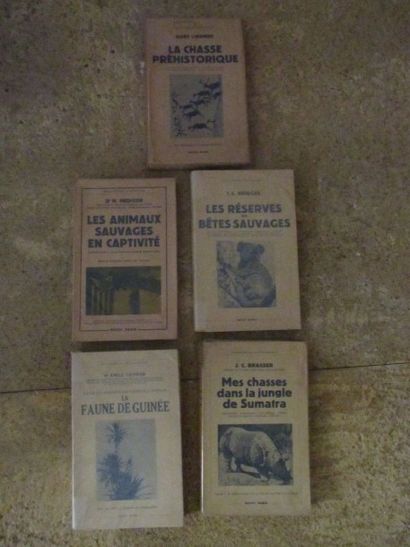 null Lot de cinq ouvrages des éditions Payot :

- BRASSER, J.C. - Mes chasses dans...