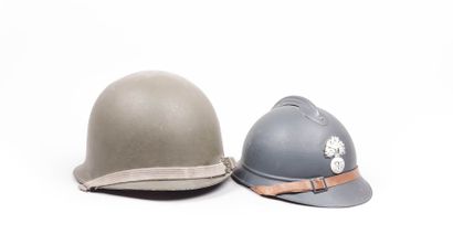 null Casque français pour l’infanterie époque

14-18 - coiffe cuir - grenade repeinte....
