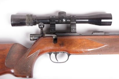 null Carabine 22lr Walther avec lunette montée KASSNAR 3x-9x
N°017455 - canon lourd
TBE
Note...