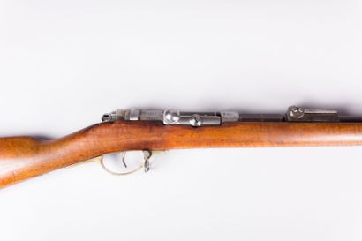 null Fusil réglementaire MAUSER - 1871

fabrication 1873 - Cal. 11mm - N°7381- (culasse

portant...