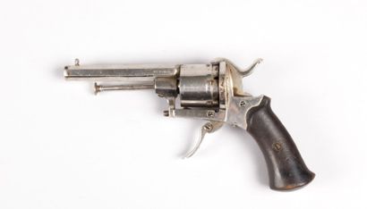 null Revolver à broche - Cal. 7 mm - fabrication

liégeoise (acier fondu) - finition...