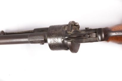null Revolver à broche système Lefaucheux

Cal. 7 mm - détente repliable - crosse...