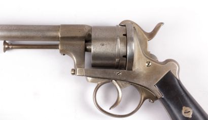 null Revolver à broche - Cal. 12 mm - modèle

pour officier fabrication civil - plaquettes...