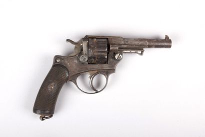 null Revolver réglementaire français - Mle

1874 pour officier - Cal. 11 mm - N°N23911

fabrication...