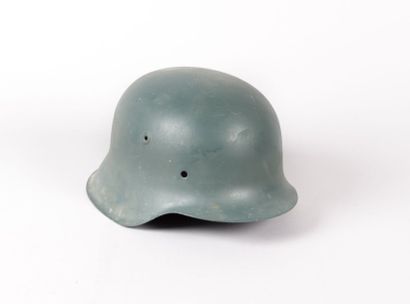 null Coque de casque allemand Stahlhelm -

modèle 1942 - repeint

(EM)
