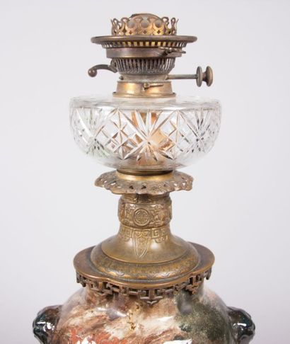 null HAVILAND & Cie - Atelier d'Auteuil (1872-1881)
Paire de lampes de forme ovoïde...