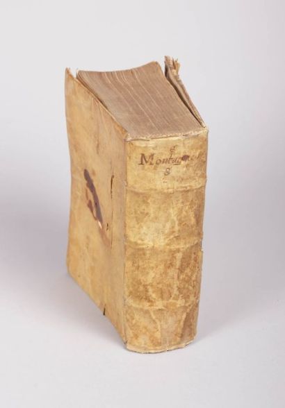 null de MONTAIGNE Michel. Essais. Paris, Abel l'Angelier, 1602. Ex libris Félix Quisciens...