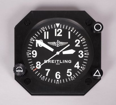 null BREITLING

Horloge murale en métal laqué noir

Diam. : 35 cm

Note : Une horloge...