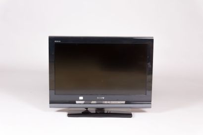 null Téléviseur Sony ancien modèle et sa télécommande

50,5 x 65,5 cm