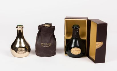 null Lot comprenant 3 bouteilles de "Petite Liquorelle" Moët & Chandon en verre à...