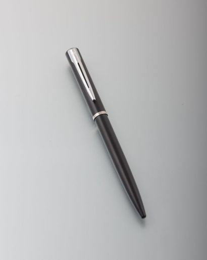 null WATERMAN stylo laqué noir