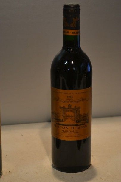 null 1 Blle	BLASON D'ISSAN	Margaux	1995

	Présentation et niveau impeccables.