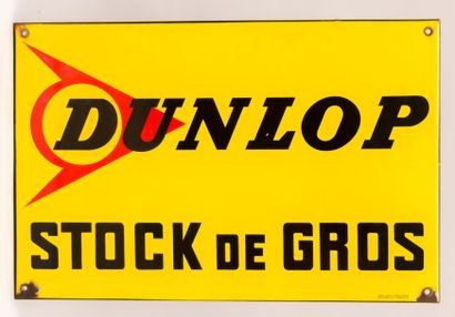 null Plaque émaillée de forme rectangulaire marquée "Dunlop Stock de Gros"

Emaillerie...