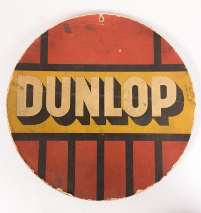 null Tableau d'affichage des tarifs des pneumatiques et tableau de gonflement Dunlop...