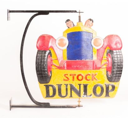 null Enseigne recto verso et pivotante en plâtre peint marquée "Stock Dunlop". Avec...
