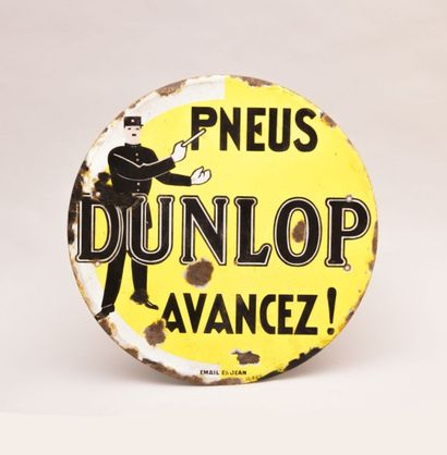 null Plaque émaillée de forme ronde marquée "Pneus Dunlop Avancez!"

Email Ed. Jean

(accidents,...