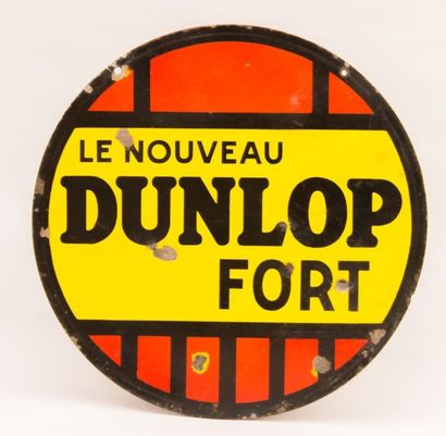 null Plaque émaillée de forme ronde marquée "Le nouveau Dunlop Fort"

(oxydations...