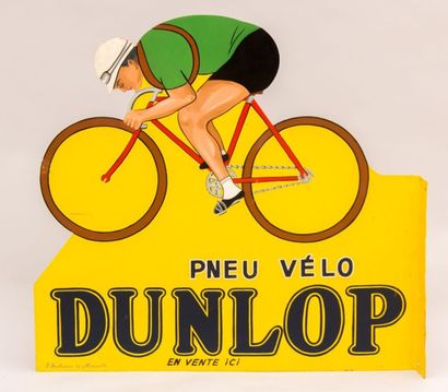 null Enseigne en tôle peinte recto verso marquée "Pneus Vélo Dunlop"

Marquée G....