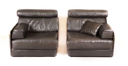 null DE SEDE 

Canapé « Easy Chair DS76" en trois parties en cuir de couleur noir....