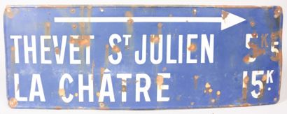 null Plaque de signalisation émaillée de forme rectangulaire marquée "Thevet St Julien...