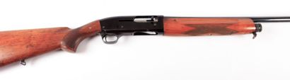 null Fusil de chasse mono canon semi-auto MANUFRANCE - modèle PERFEX, n° 6169, boitier...