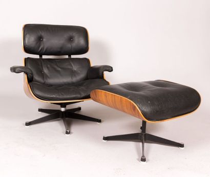 null CHARLES EAMES (1907-1978) & RAY EAMES (1912-1988)

Fauteuil et son repose pied,...