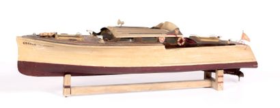 null Maquette de bateau en bois, la coque laquée beige et bordeaux, marquée le Coolidge-Thonon...