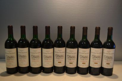 null 9 Blles CH. LA FEUILLERAIE BEAUSÉJOUR Pomerol
4 blles de 1993, 5 blles de 1989.
Et....