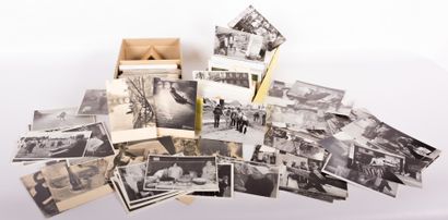 null [PHOTOGRAPHIE] 

Ensemble de cartes imprimées modernes d'aprés Yvon (édition),...