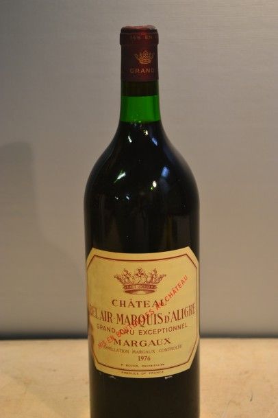 null 1 Mag	CH. BEL AIR MARQUIS D'ALIGRE	Margaux	1976

	Et. un peu tachée. N : bas...