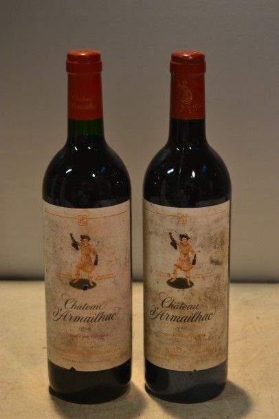 null 2 Blles	CH. D'ARMAILHAC	Pauillac GCC	

	1 blle de 1996, 1 blle de 1995.		

	Et....