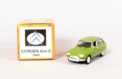 null NOREV (CH)

Citroën Ami 8 1969 - N°KY9259

Echelle 1/43

(bon état, dans sa...