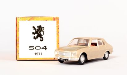 null NOREV (CH)

Peugeot 504 1971 - N°CB5184

Echelle 1/43

(bon état, dans sa boite...