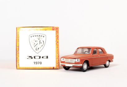 null NOREV (CH)

Peugeot 304 1970 N°89 - N°HH7137

Echelle 1/43

(manques, dans sa...