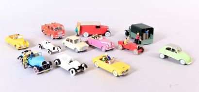 null FIGURINES TINTIN - HERGE 

Lot de douze véhicules miniatures Tintin 

Réf. :...