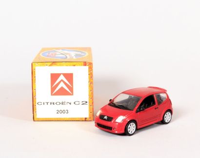 null NOREV (CH)

Citroën C2 2003 - N°KA3627

Echelle 1/43

(bon état, dans sa boîte...