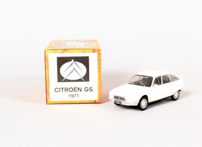 null NOREV (CH)

Citroën GS 1971 - N°LU6100

Echelle 1/43

(bon état, dans sa boîte...