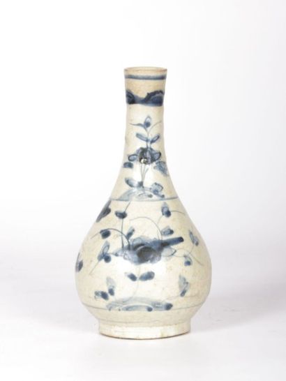 null COREE

Vase soliflore en ceramique à décor bleu blanc.

Période Choson XVIIème...