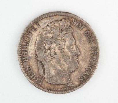 null LOUIS-PHILIPPE (1830-1848)

Cinq francs Louis Philippe tête laurée profil de...