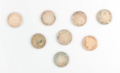 null TROISIEME REPUBLIQUE (1871-1940)

Huit pièces de cinquante centimes Cérès. L'une...